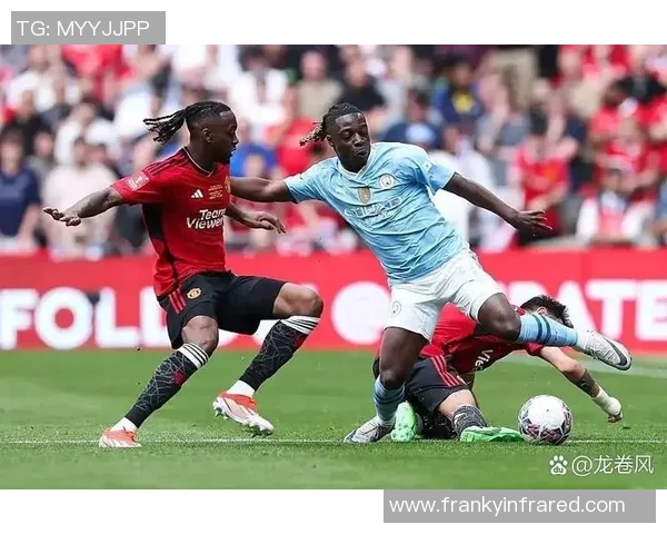 英超激战莱比锡惊险逆转巴萨赛后点评引发热议