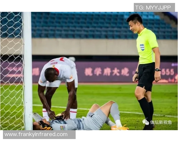 国王杯惊天逆转拜仁5-0大胜多特蒙德引发争议判罚热议