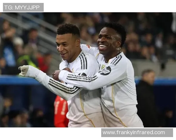 国王杯精彩对决国米狂胜皇马五球红牌争议引发全场热议