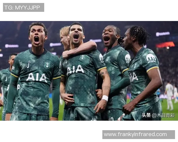 德甲激战曼联大胜热刺五球狂潮引发全场震撼